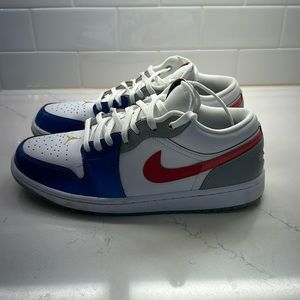 Nike Air Jordan one low SE Olympic , red white and blue, size 10.5